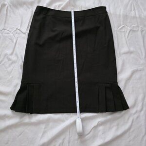 Tahari Skirt Brown
